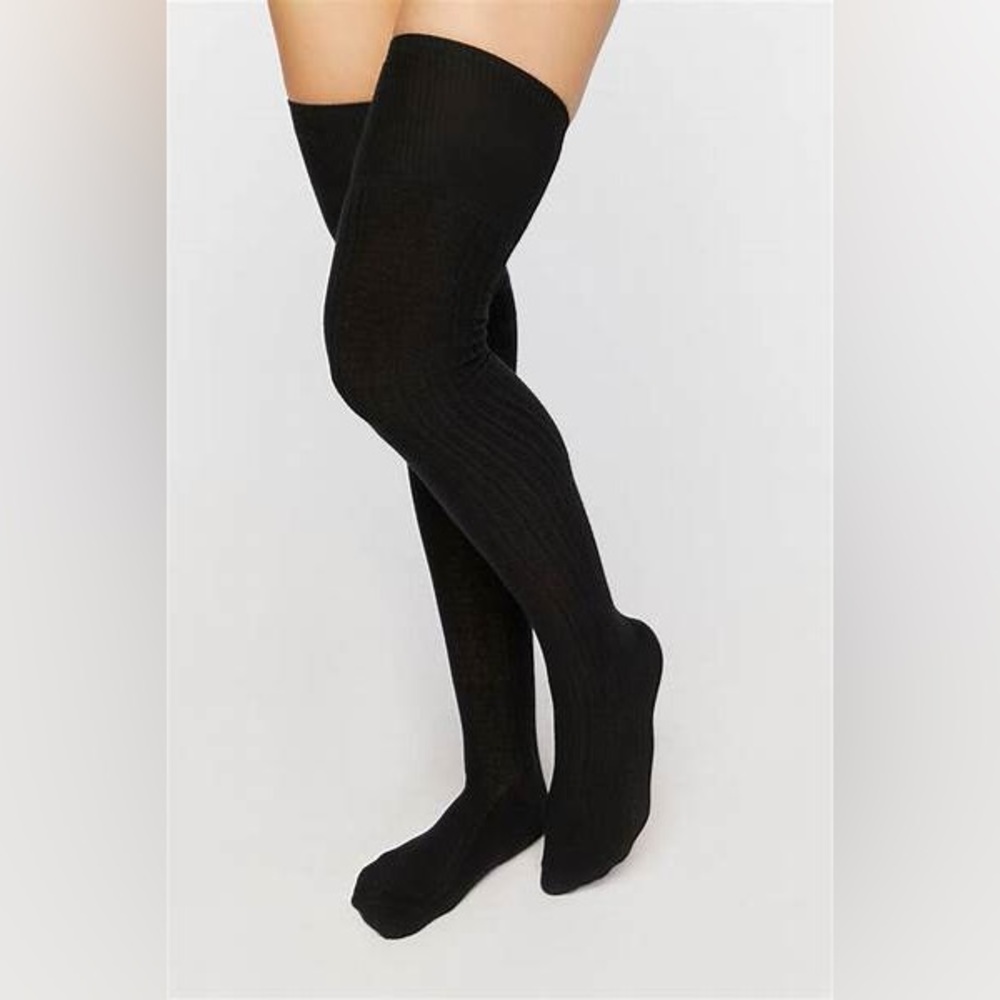 NORDSTROM ABOUND WOMENS OVER THE KNEE SOCKS BLACK WITH WHITE HEM RIBBED OS NWOT